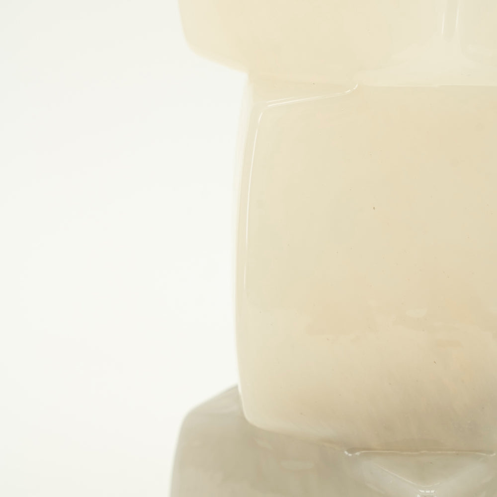 Vase Batu in 2 verschiedenen Farben