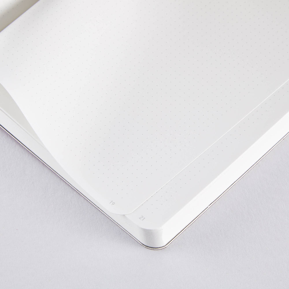 Pearl Rose - S | Notizbuch A6 | 2,5mm Punktraster