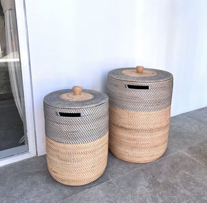 Anila Rattan Wäschekorb mit Deckel & Knauf – Handgefertigt, Rund, Umwickelt mit recyceltem Kunststoff Natur/Grau