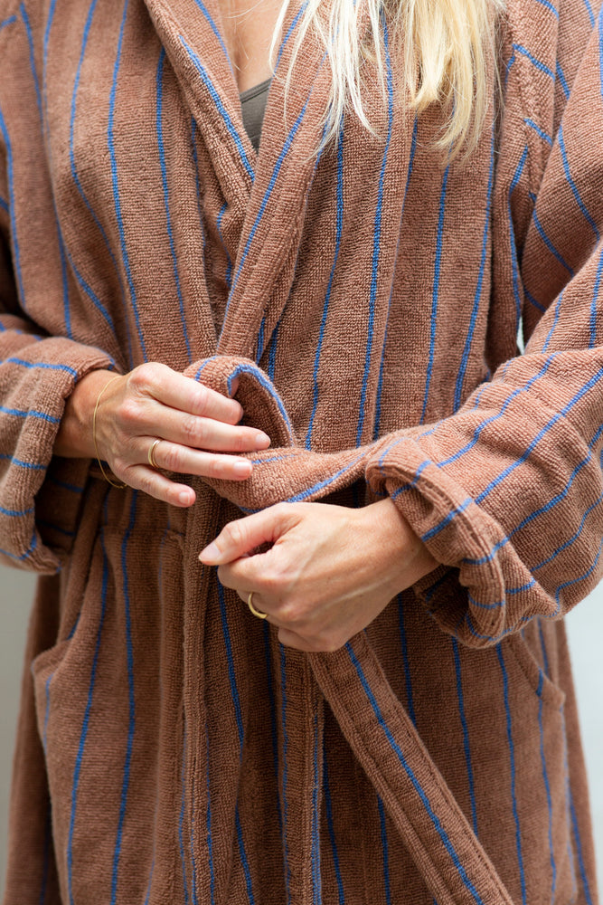 Bongusta – Naram Bathrobe aus 100 % Bio-Baumwolle (Größe S/M)