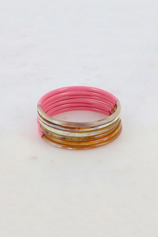 Lackierter feiner Armreif aus Büffelhorn dick – handgefertigt in Vietnam