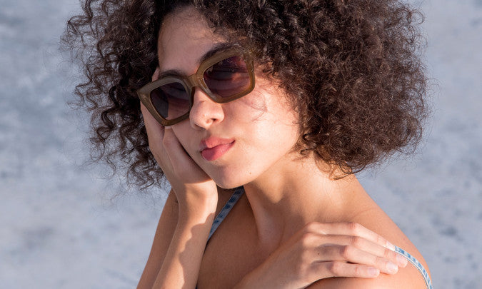 Charly Therapy Rosie– Rechteckige Sonnenbrille, Animal Print