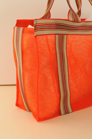 
                
                    Laden Sie das Bild in den Galerie-Viewer, Shopper /Big Tote/ Beachtasche aus recyceltem Nylonfaden Orange
                
            